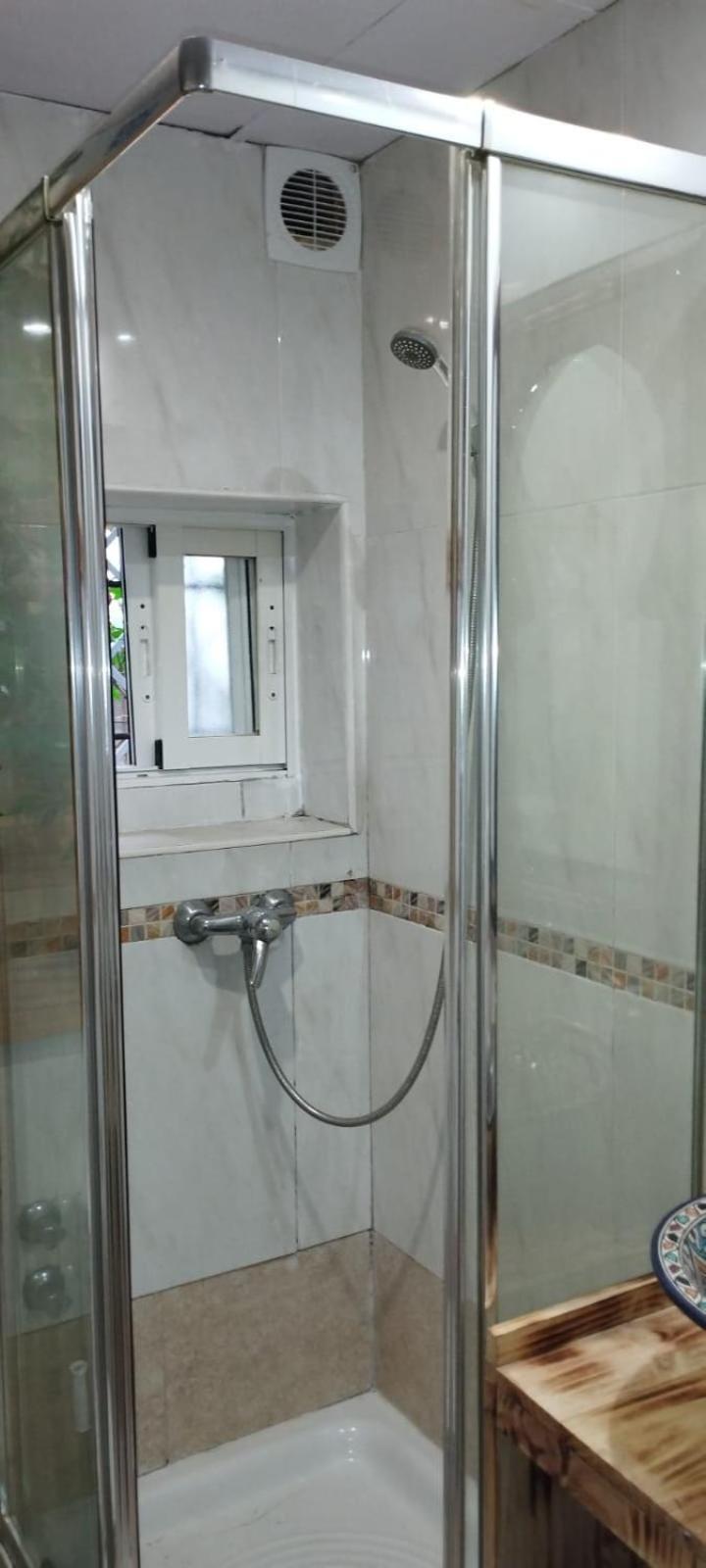 Sleep & Shower In A Typical District Cordoba Exterior photo