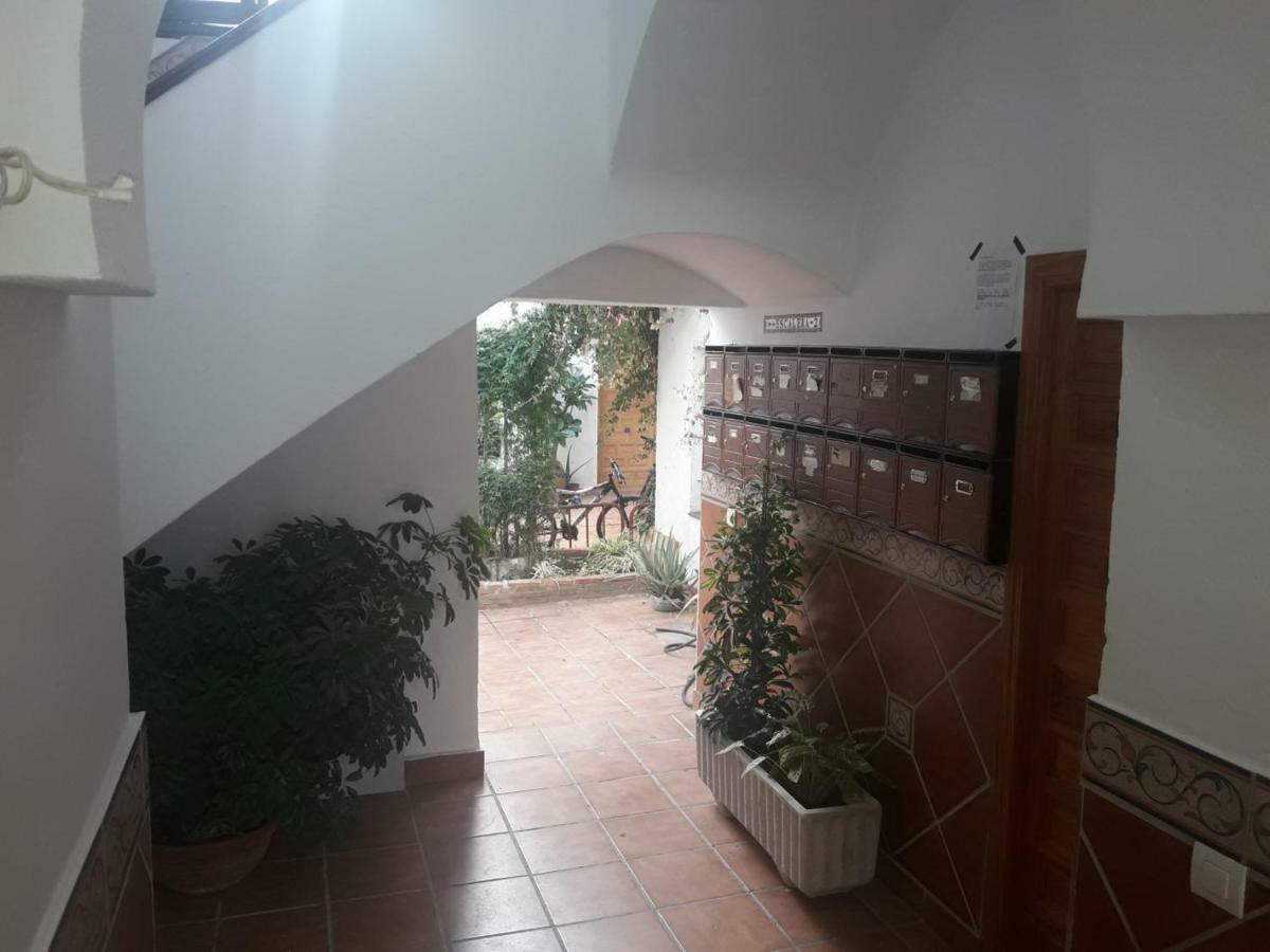Sleep & Shower In A Typical District Cordoba Exterior photo