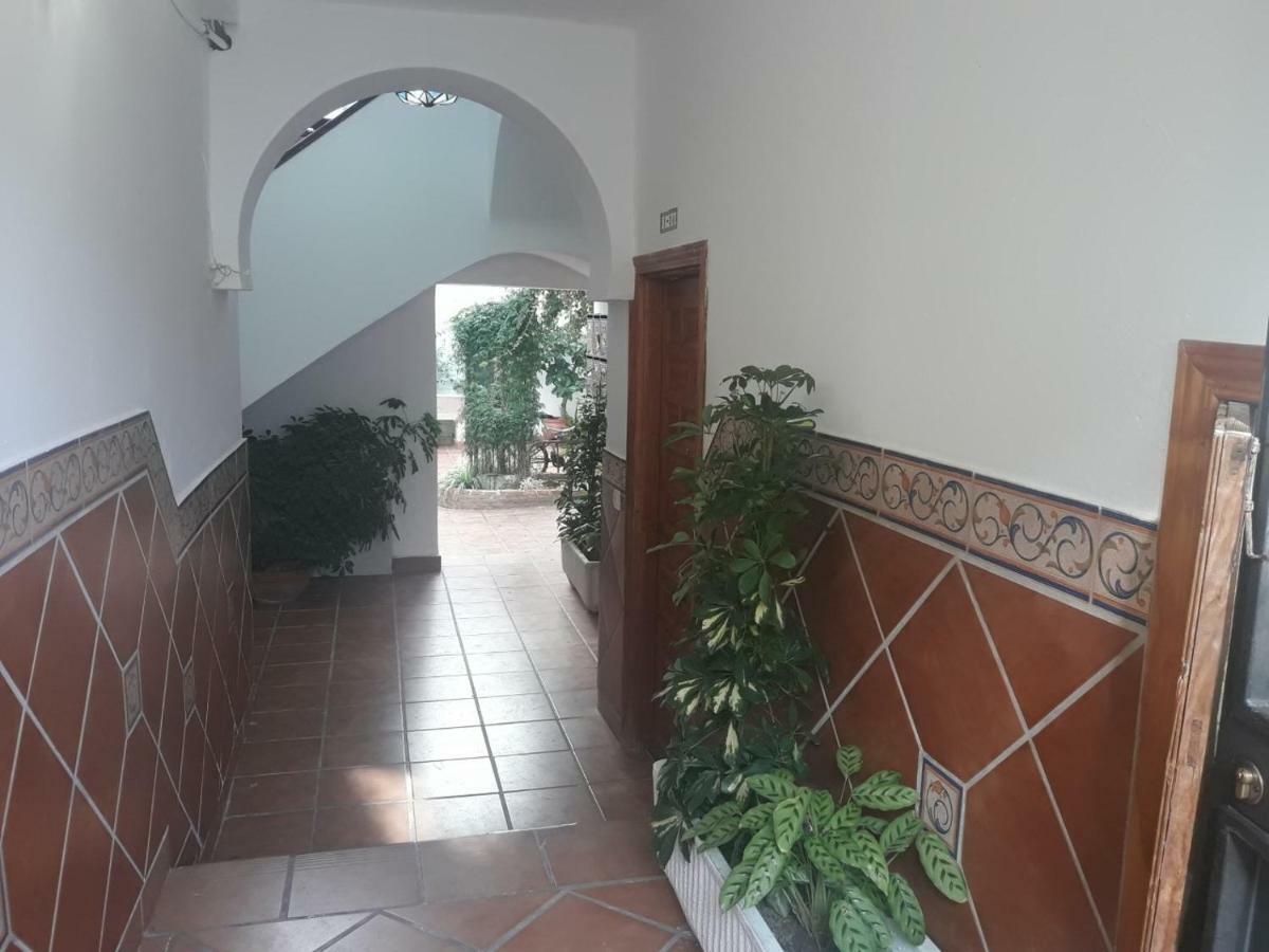 Sleep & Shower In A Typical District Cordoba Exterior photo
